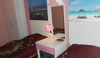 La White 2* Стамбул