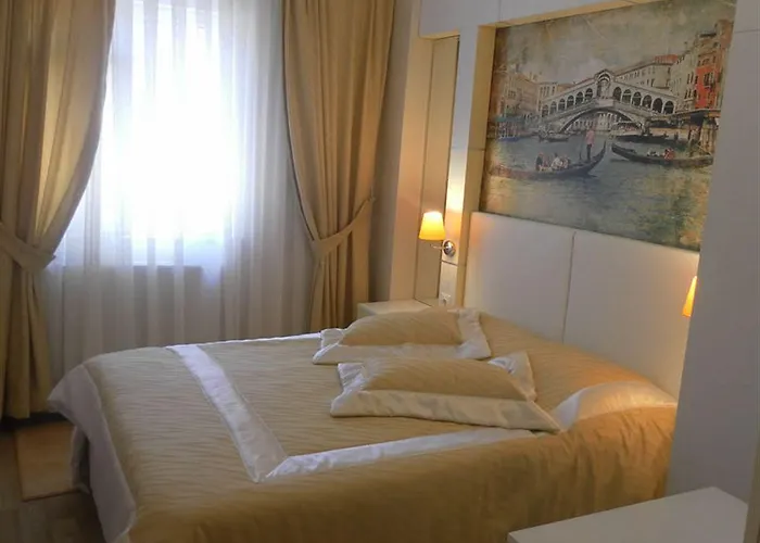 La White 2* Estambul